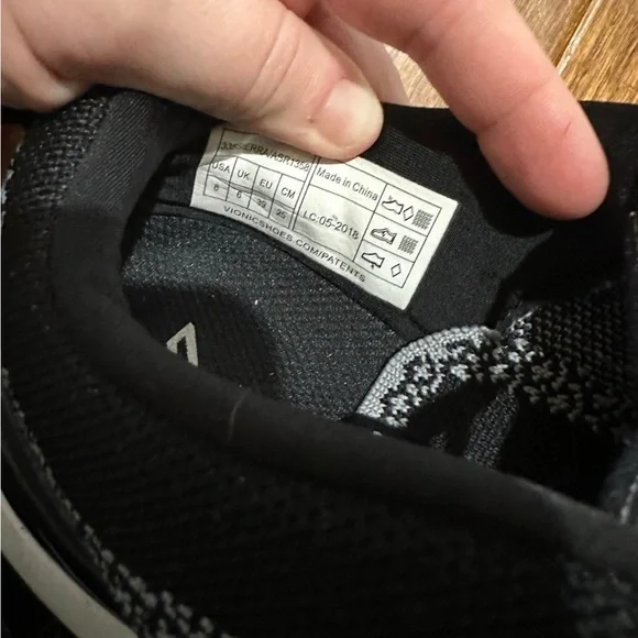 Vionic Flex Sierra Athletic Sneakers - Picture 4 of 5